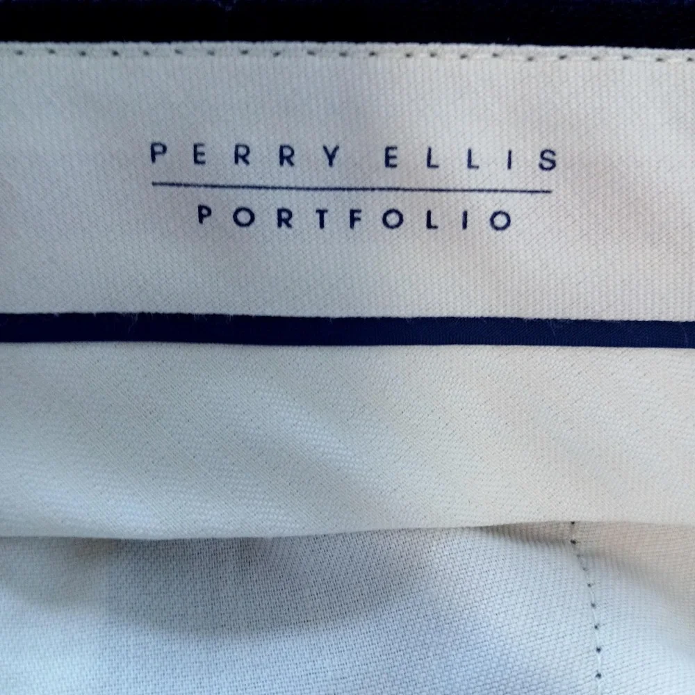 Perry Ellis Portfolio Pants Mens 36x33 Navy Blue Dress Pleated Front Classic Fit